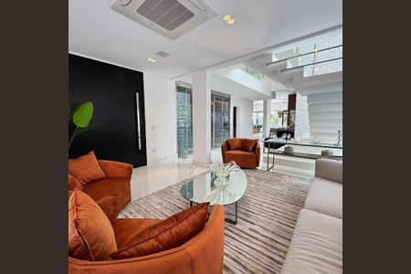 Casa à venda com 5 quartos, 680m² em Parque Terra Nova II, São Bernardo do Campo