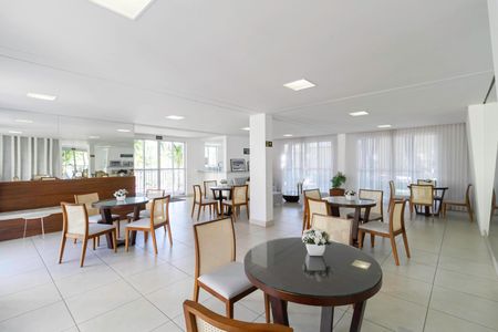 Apartamento à venda com 80m², 3 quartos e 1 vaga Apartamento à venda com 80m², 3 quartos e 1 vagaÁrea comum - Salão de festas