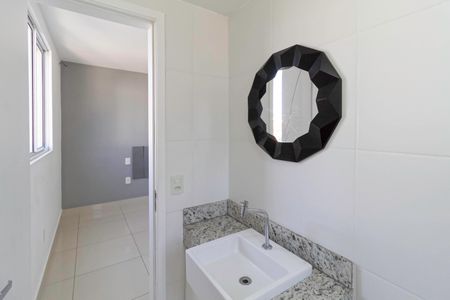 Apartamento à venda com 80m², 3 quartos e 1 vaga Apartamento à venda com 80m², 3 quartos e 1 vagaBanheiro da suíte