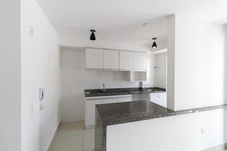 Apartamento à venda com 80m², 3 quartos e 1 vaga Apartamento à venda com 80m², 3 quartos e 1 vagaCozinha e Área de Serviço
