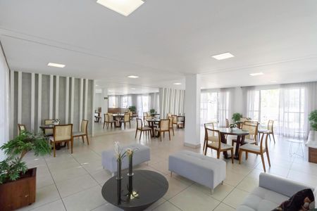 Apartamento à venda com 80m², 3 quartos e 1 vaga Apartamento à venda com 80m², 3 quartos e 1 vagaÁrea comum - Salão de festas