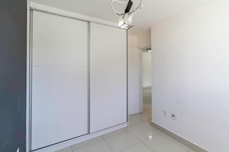 Apartamento à venda com 80m², 3 quartos e 1 vaga Apartamento à venda com 80m², 3 quartos e 1 vagaQuarto 2
