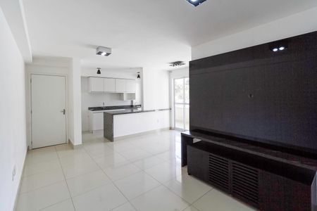 Apartamento à venda com 80m², 3 quartos e 1 vaga Apartamento à venda com 80m², 3 quartos e 1 vagaSala