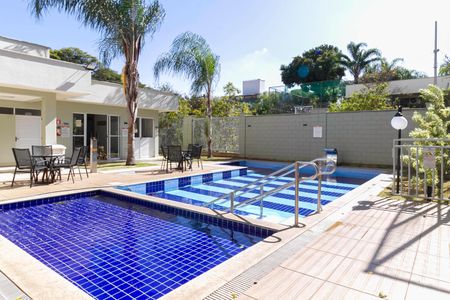 Apartamento à venda com 80m², 3 quartos e 1 vaga Apartamento à venda com 80m², 3 quartos e 1 vagaÁrea comum - Piscina