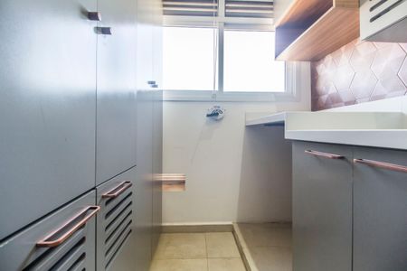 Apartamento à venda com 60m², 2 quartos e 1 vaga Apartamento à venda com 60m², 2 quartos e 1 vagaÁrea de Serviço