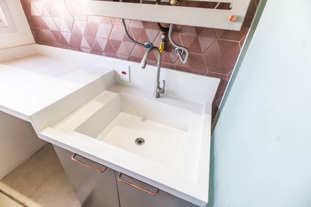 Apartamento à venda com 60m², 2 quartos e 1 vaga Apartamento à venda com 60m², 2 quartos e 1 vagaÁrea de Serviço