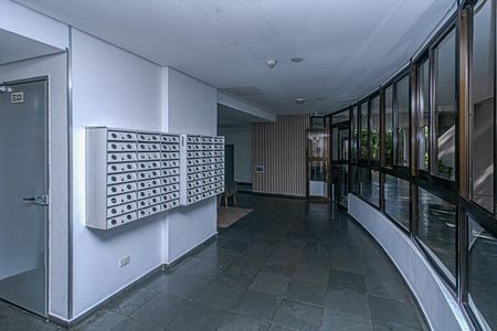 Apartamento à venda com 56m², 2 quartos e 1 vagahall de entrad