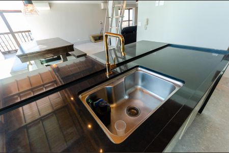 Apartamento para alugar com 360m², 3 quartos e 4 vagas Apartamento para alugar com 360m², 3 quartos e 4 vagasCobertura - Salão