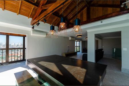 Apartamento para alugar com 360m², 3 quartos e 4 vagas Apartamento para alugar com 360m², 3 quartos e 4 vagasCobertura - Salão