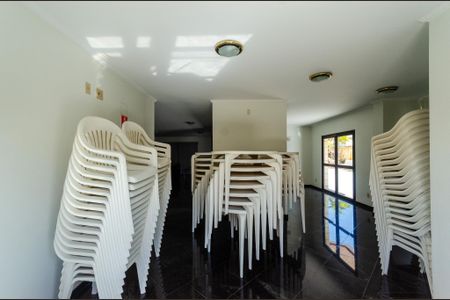 Apartamento para alugar com 360m², 3 quartos e 4 vagas Apartamento para alugar com 360m², 3 quartos e 4 vagasÁrea comum - Salão de festas