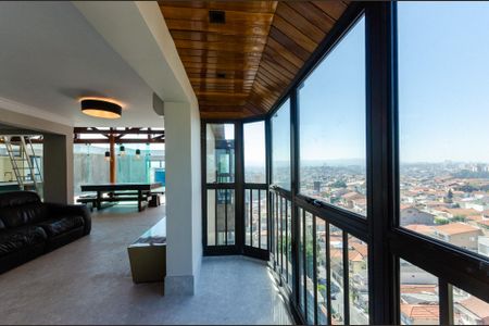 Apartamento para alugar com 360m², 3 quartos e 4 vagas Apartamento para alugar com 360m², 3 quartos e 4 vagasCobertura - Salão