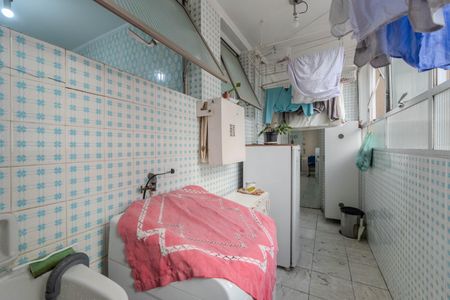 Apartamento para alugar com 143m², 4 quartos e 2 vagasÁrea de Serviço