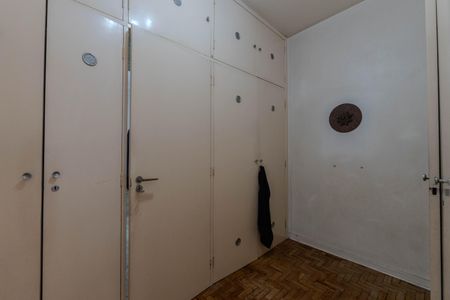 Apartamento para alugar com 143m², 4 quartos e 2 vagasCloset da suíte 