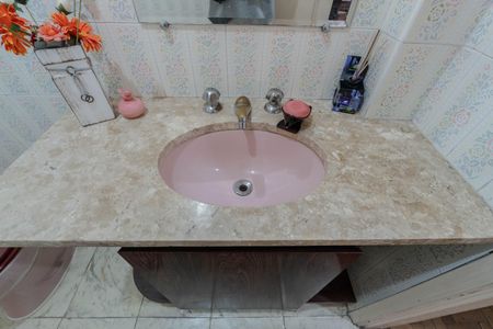 Apartamento para alugar com 143m², 4 quartos e 2 vagasLavabo