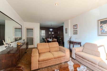 Apartamento para alugar com 143m², 4 quartos e 2 vagasSala