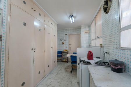 Apartamento para alugar com 143m², 4 quartos e 2 vagasCozinha