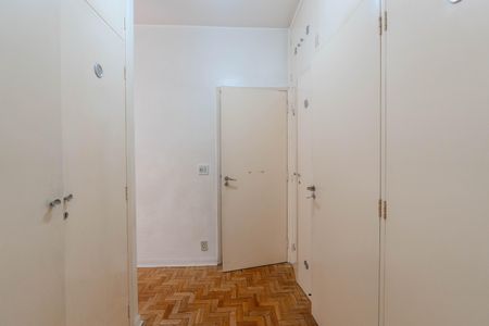 Apartamento para alugar com 143m², 4 quartos e 2 vagasCloset da suíte 