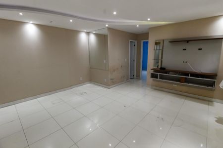 Apartamento para alugar com 66m², 2 quartos e 2 vagasSala
