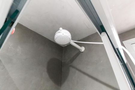 Apartamento para alugar com 66m², 2 quartos e 2 vagasBanheiro da Suíte - chuveiro