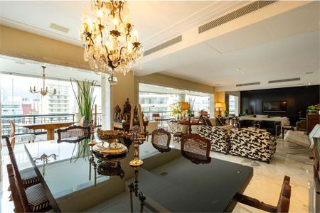 Apartamento à venda com 3 quartos, 333m² em Vila Nova Conceição, São Paulo