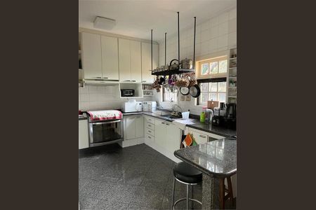 Casa à venda com 3 quartos, 420m² em Fazenda Morumbi, São Paulo