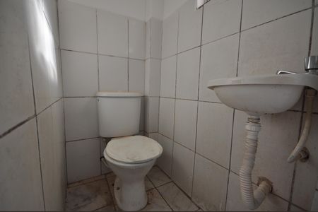 Banheiro de casa para alugar com 1 quarto, 45m² em Vila Maria Alta, São Paulo