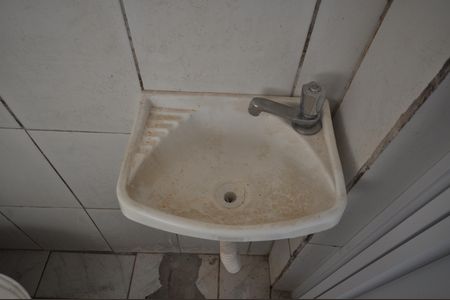 Banheiro de casa para alugar com 1 quarto, 45m² em Vila Maria Alta, São Paulo