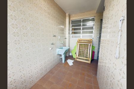 Apartamento à venda com 90m², 2 quartos e 1 vagaÁrea de Serviço