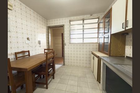 Apartamento à venda com 90m², 2 quartos e 1 vagaCozinha