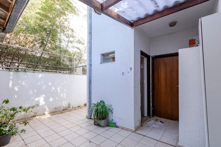 Casa à venda com 180m², 3 quartos e 2 vagasÁrea comum