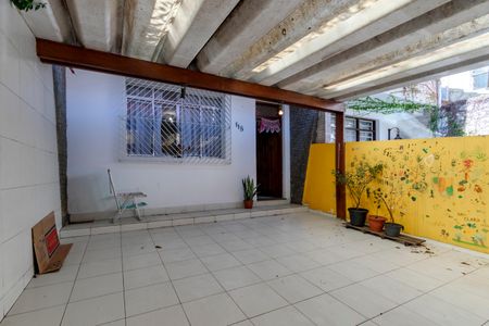 Casa à venda com 180m², 3 quartos e 2 vagasGaragem