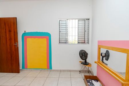 Casa à venda com 180m², 3 quartos e 2 vagasQuarto 3