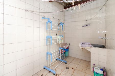 Casa à venda com 180m², 3 quartos e 2 vagasÁrea de Serviço