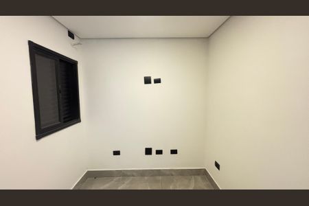 Casa à venda com 170m², 3 quartos e 2 vagas Casa à venda com 170m², 3 quartos e 2 vagasQuarto 2