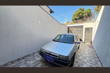 Casa à venda com 170m², 3 quartos e 2 vagas Casa à venda com 170m², 3 quartos e 2 vagasGaragem