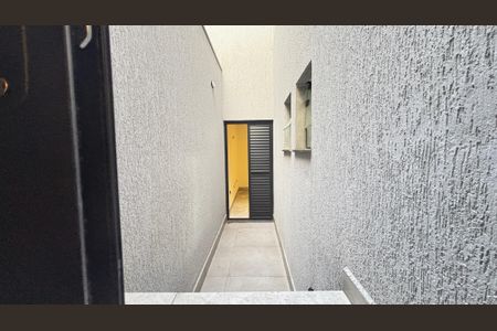 Casa à venda com 170m², 3 quartos e 2 vagas Casa à venda com 170m², 3 quartos e 2 vagasQuarto 1 Vista