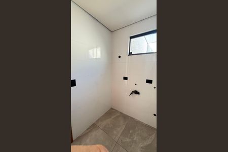 Casa à venda com 170m², 3 quartos e 2 vagas Casa à venda com 170m², 3 quartos e 2 vagasCobertura - Area de Serviço