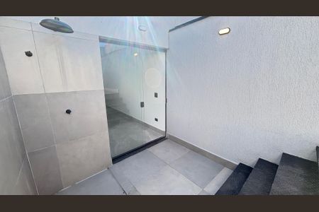 Casa à venda com 170m², 3 quartos e 2 vagas Casa à venda com 170m², 3 quartos e 2 vagasCobertura