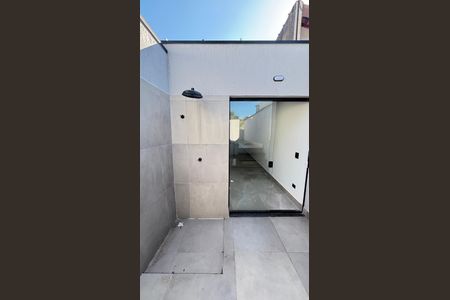 Casa à venda com 170m², 3 quartos e 2 vagas Casa à venda com 170m², 3 quartos e 2 vagasCobertura