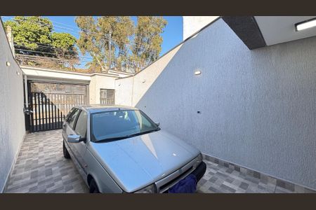 Casa à venda com 170m², 3 quartos e 2 vagas Casa à venda com 170m², 3 quartos e 2 vagasGaragem