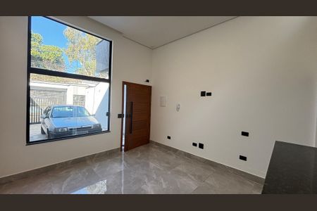 Casa à venda com 170m², 3 quartos e 2 vagas Casa à venda com 170m², 3 quartos e 2 vagasSala/Cozinha