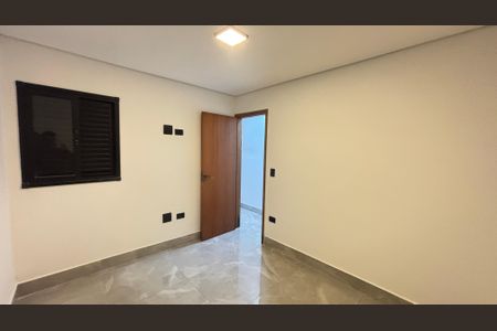 Casa à venda com 170m², 3 quartos e 2 vagas Casa à venda com 170m², 3 quartos e 2 vagasQuarto 1