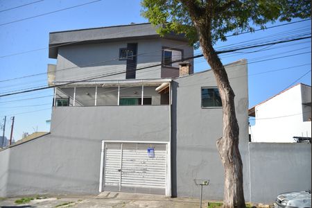 Fachada de casa à venda com 2 quartos, 160m² em Vila Helena, Santo André