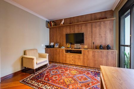 Apartamento à venda com 240m², 4 quartos e 3 vagasSala de TV