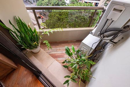 Apartamento à venda com 240m², 4 quartos e 3 vagasSala de TV