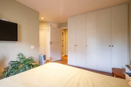 Apartamento à venda com 240m², 4 quartos e 3 vagasSuíte 3
