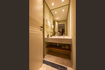 Apartamento à venda com 240m², 4 quartos e 3 vagasLavabo