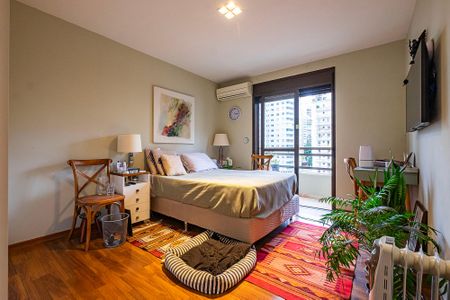 Apartamento à venda com 240m², 4 quartos e 3 vagasSuíte 3