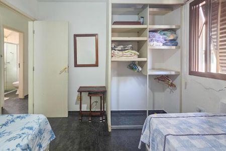 Apartamento para alugar com 210m², 3 quartos e 2 vagasQuarto 1