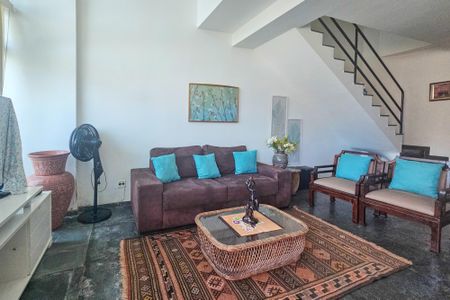 Apartamento para alugar com 210m², 3 quartos e 2 vagasSala